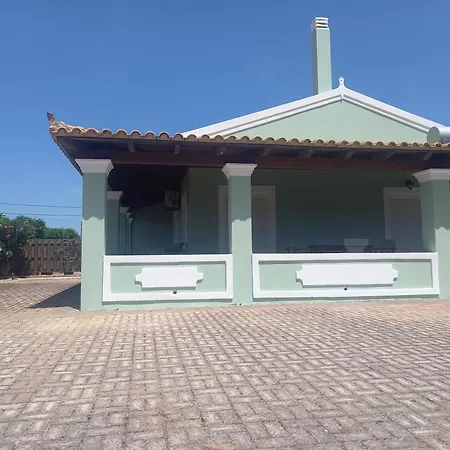 Drosia House Almyros Corfu * Альмирос-Бич